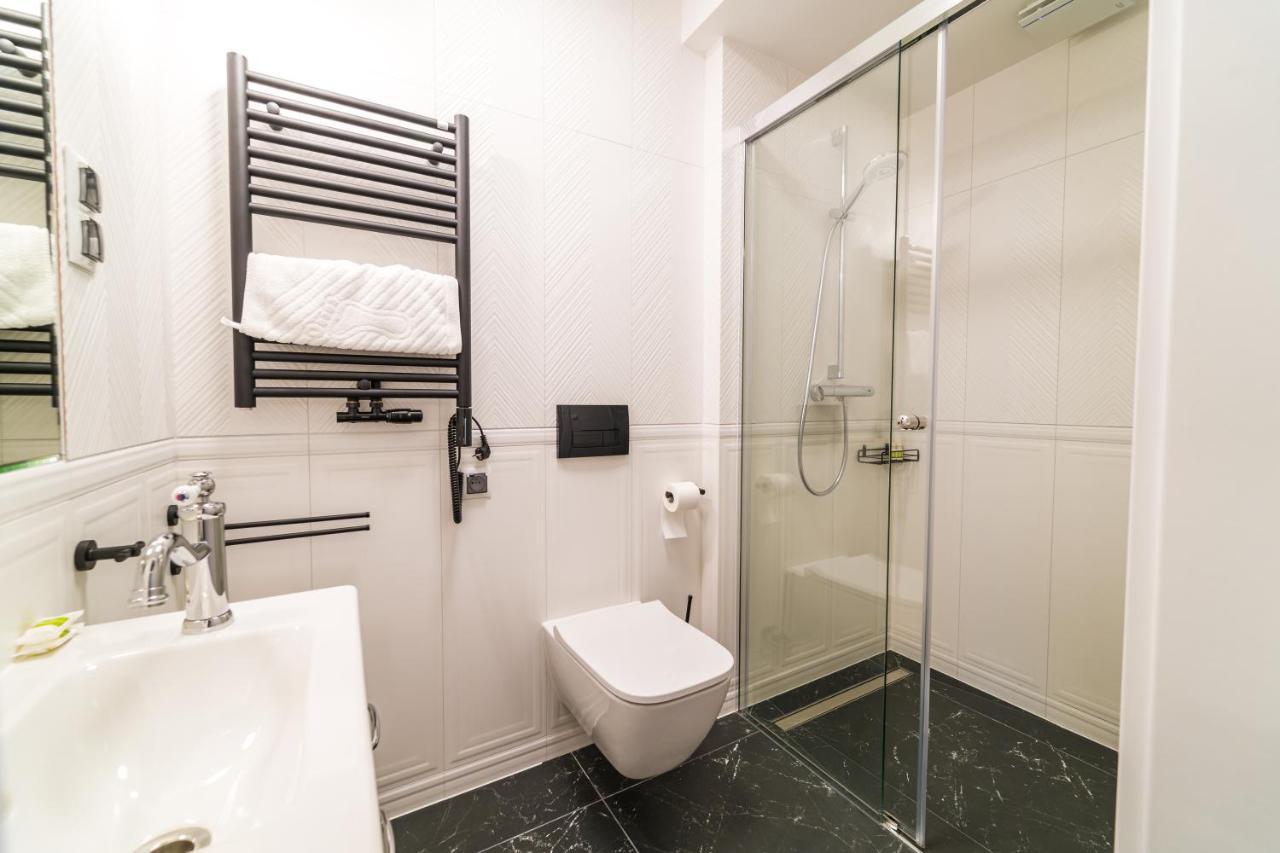 אופולה Hotel Piast מראה חיצוני תמונה